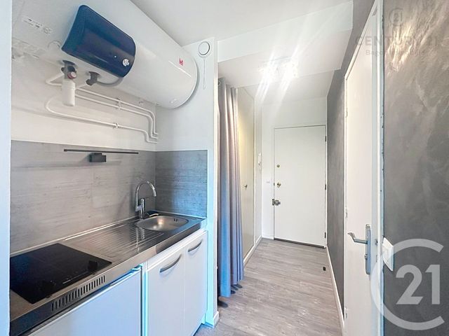 Appartement Studio à louer - 1 pièce - 20.08 m2 - BLONVILLE SUR MER - 14 - BASSE-NORMANDIE - Century 21 Bagot Immobilier