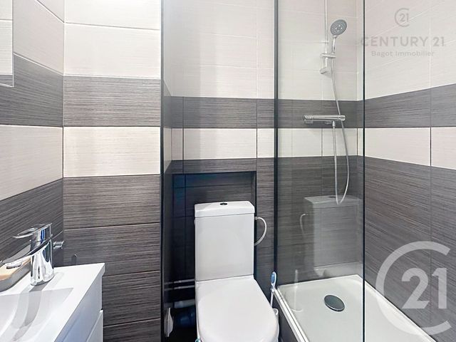 Appartement Studio à louer - 1 pièce - 20.08 m2 - BLONVILLE SUR MER - 14 - BASSE-NORMANDIE - Century 21 Bagot Immobilier