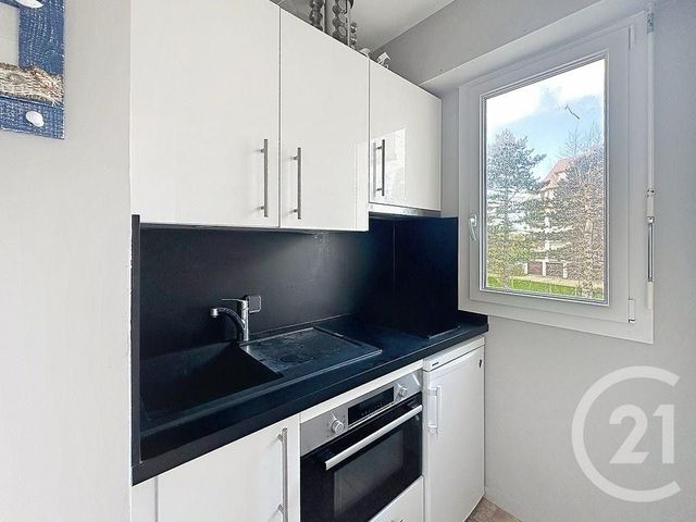 Appartement F3 à louer - 3 pièces - 40.0 m2 - VILLERS SUR MER - 14 - BASSE-NORMANDIE - Century 21 Bagot Immobilier