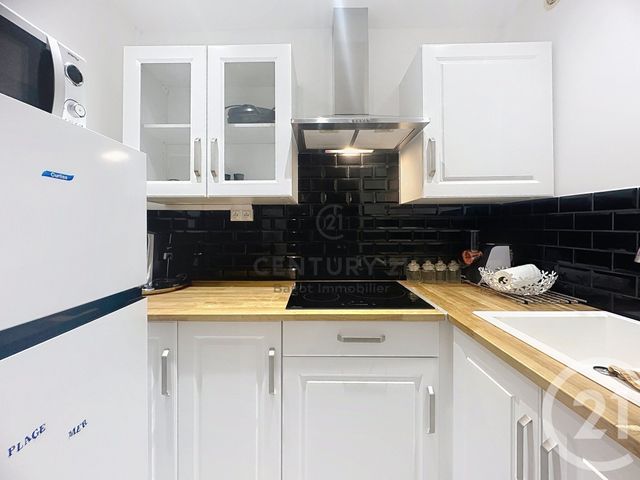 Appartement F2 à louer - 2 pièces - 35.71 m2 - VILLERS SUR MER - 14 - BASSE-NORMANDIE - Century 21 Bagot Immobilier