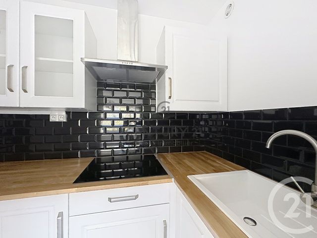 Appartement F2 à louer - 2 pièces - 35.71 m2 - VILLERS SUR MER - 14 - BASSE-NORMANDIE - Century 21 Bagot Immobilier