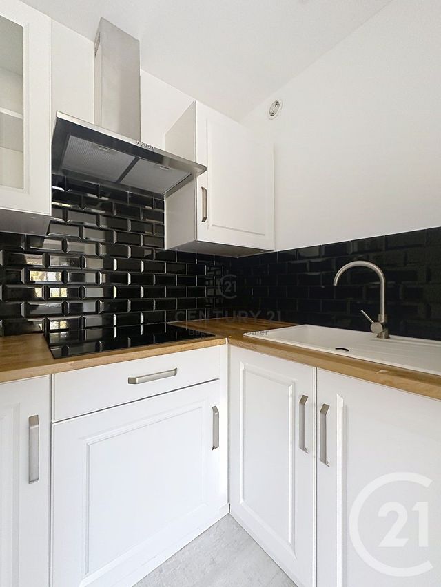 Appartement F2 à louer - 2 pièces - 35.71 m2 - VILLERS SUR MER - 14 - BASSE-NORMANDIE - Century 21 Bagot Immobilier