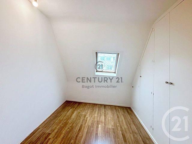 Appartement F4 à louer - 4 pièces - 65.0 m2 - PONT L EVEQUE - 14 - BASSE-NORMANDIE - Century 21 Bagot Immobilier