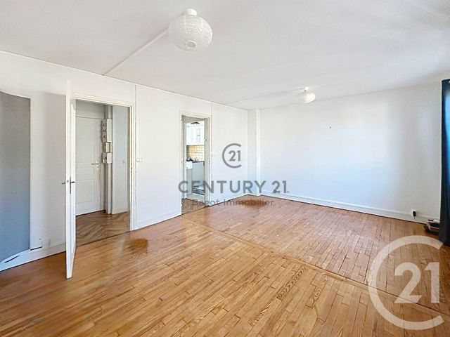 Appartement F4 à louer - 4 pièces - 65.0 m2 - PONT L EVEQUE - 14 - BASSE-NORMANDIE - Century 21 Bagot Immobilier