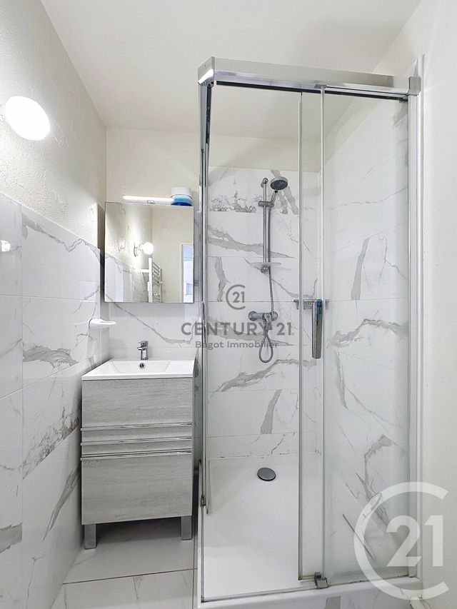 Appartement à louer - 2 pièces - 23.0 m2 - VILLERS SUR MER - 14 - BASSE-NORMANDIE - Century 21 Bagot Immobilier