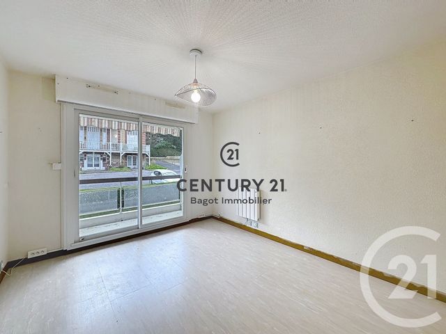 Appartement F1 à louer - 1 pièce - 18.0 m2 - VILLERS SUR MER - 14 - BASSE-NORMANDIE - Century 21 Bagot Immobilier
