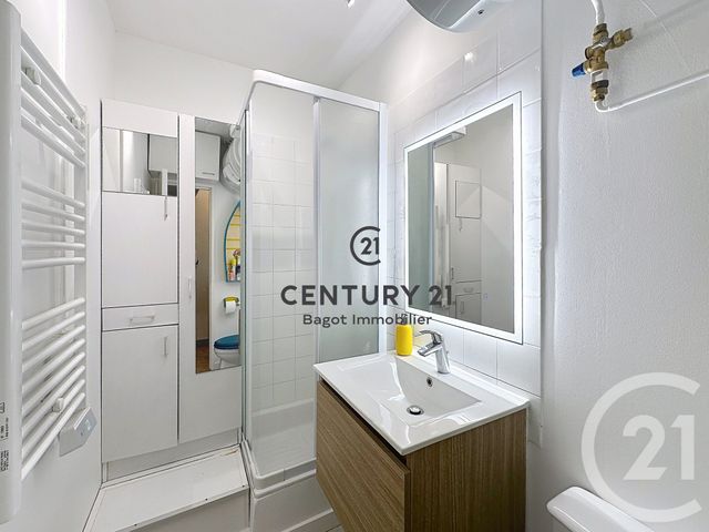 Appartement F1 à louer - 1 pièce - 18.0 m2 - VILLERS SUR MER - 14 - BASSE-NORMANDIE - Century 21 Bagot Immobilier