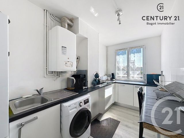 Appartement F3 bis à louer - 3 pièces - 68.0 m2 - VILLERS SUR MER - 14 - BASSE-NORMANDIE - Century 21 Bagot Immobilier