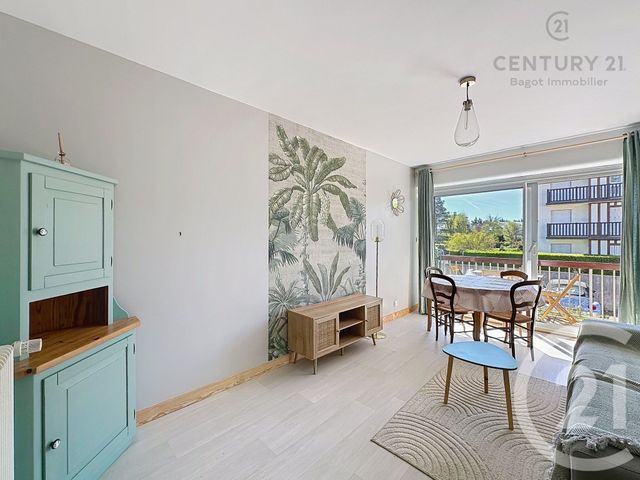 Appartement F2 à louer - 2 pièces - 29.58 m2 - BLONVILLE SUR MER - 14 - BASSE-NORMANDIE - Century 21 Bagot Immobilier