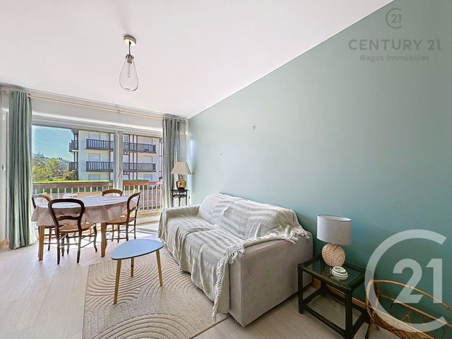 Appartement F2 à louer - 2 pièces - 29.58 m2 - BLONVILLE SUR MER - 14 - BASSE-NORMANDIE - Century 21 Bagot Immobilier