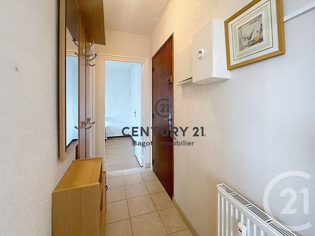 Appartement F2 à louer - 2 pièces - 36.81 m2 - BLONVILLE SUR MER - 14 - BASSE-NORMANDIE - Century 21 Bagot Immobilier