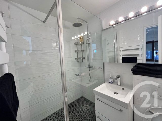 Appartement à louer - 2 pièces - 24.63 m2 - VILLERS SUR MER - 14 - BASSE-NORMANDIE - Century 21 Bagot Immobilier