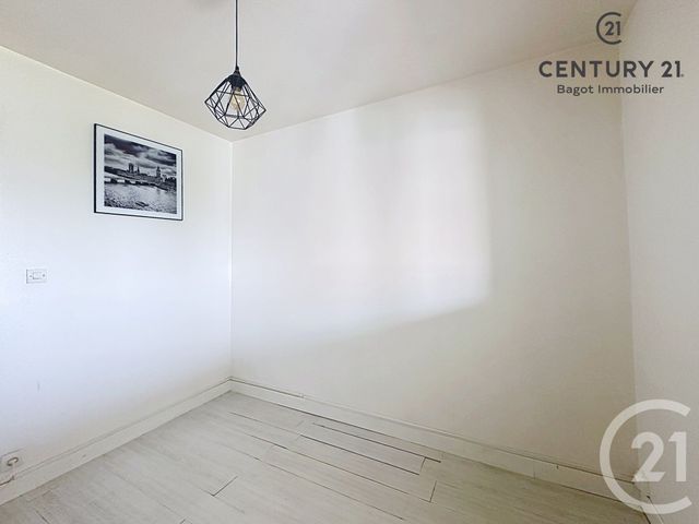Appartement T2 à louer - 2 pièces - 22.42 m2 - VILLERS SUR MER - 14 - BASSE-NORMANDIE - Century 21 Bagot Immobilier