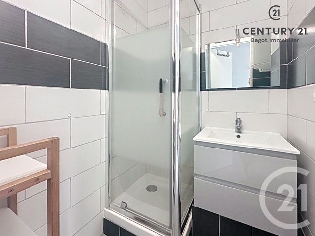 Appartement F2 à louer - 2 pièces - 24.55 m2 - VILLERS SUR MER - 14 - BASSE-NORMANDIE - Century 21 Bagot Immobilier