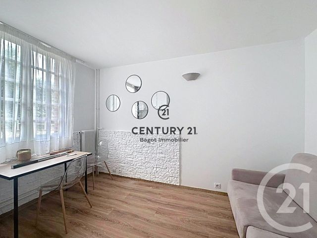 Appartement Studio à louer - 1 pièce - 19.54 m2 - TROUVILLE SUR MER - 14 - BASSE-NORMANDIE - Century 21 Bagot Immobilier