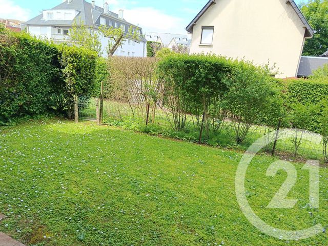 Appartement F2 à vendre - 2 pièces - 34.38 m2 - BLONVILLE SUR MER - 14 - BASSE-NORMANDIE - Century 21 Bagot Immobilier