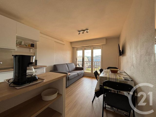 Appartement T2 à louer - 2 pièces - 23.32 m2 - VILLERS SUR MER - 14 - BASSE-NORMANDIE - Century 21 Bagot Immobilier