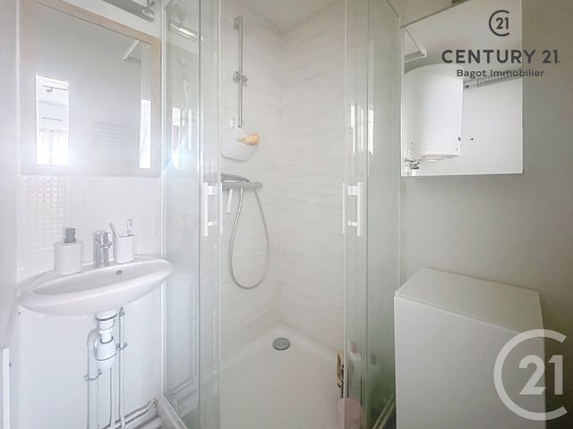 Appartement F2 à louer - 2 pièces - 25.0 m2 - VILLERS SUR MER - 14 - BASSE-NORMANDIE - Century 21 Bagot Immobilier