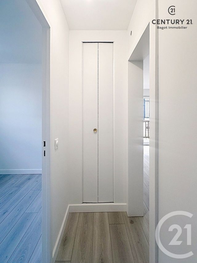 Appartement F3 à louer - 3 pièces - 47.73 m2 - DEAUVILLE - 14 - BASSE-NORMANDIE - Century 21 Bagot Immobilier