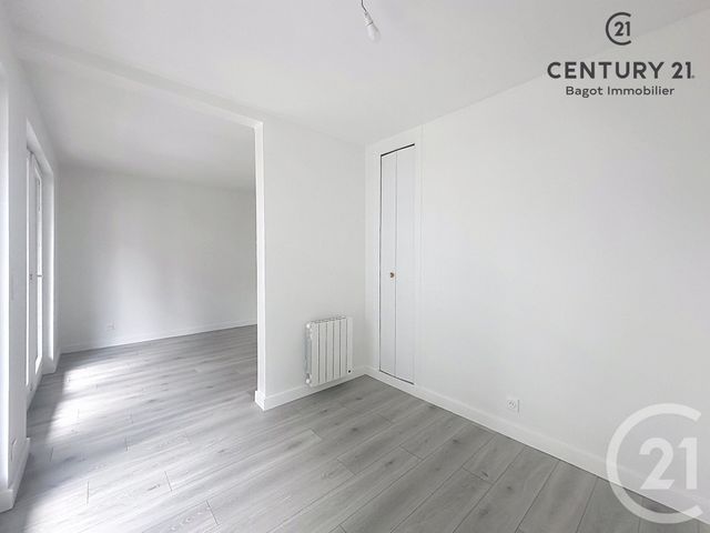 Appartement F3 à louer - 3 pièces - 47.73 m2 - DEAUVILLE - 14 - BASSE-NORMANDIE - Century 21 Bagot Immobilier