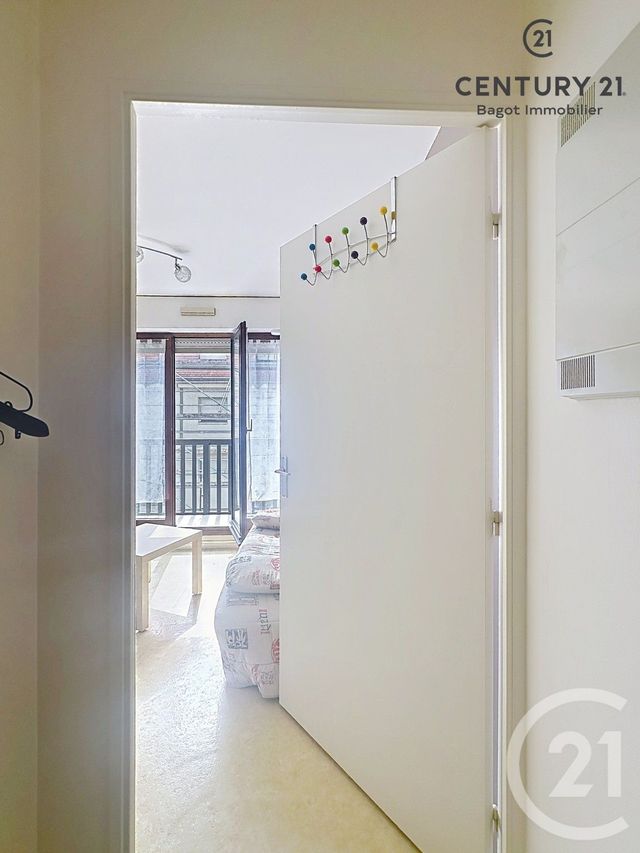 Appartement à louer - 2 pièces - 22.0 m2 - VILLERS SUR MER - 14 - BASSE-NORMANDIE - Century 21 Bagot Immobilier