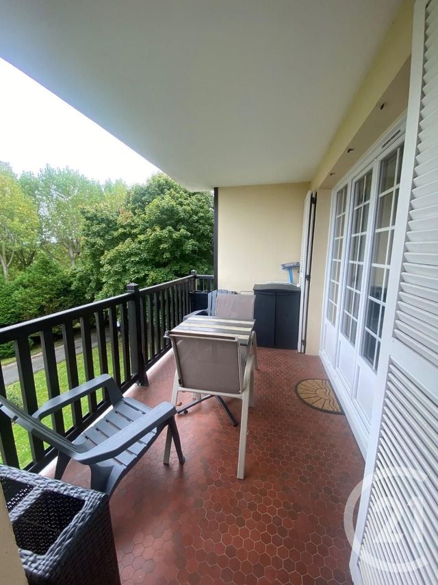 Appartement F2 à louer - 2 pièces - 51.0 m2 - VILLERS SUR MER - 14 - BASSE-NORMANDIE - Century 21 Bagot Immobilier