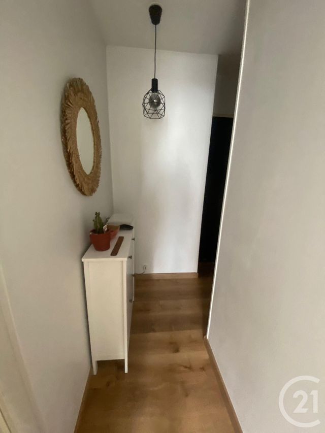Appartement F2 + cabine à louer - 3 pièces - 41.0 m2 - VILLERS SUR MER - 14 - BASSE-NORMANDIE - Century 21 Bagot Immobilier