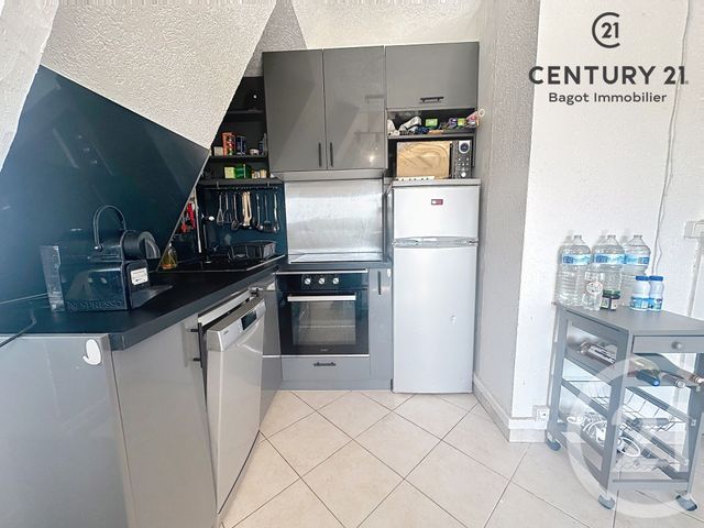 Appartement T4 à vendre - 4 pièces - 49.3 m2 - BLONVILLE SUR MER - 14 - BASSE-NORMANDIE - Century 21 Bagot Immobilier