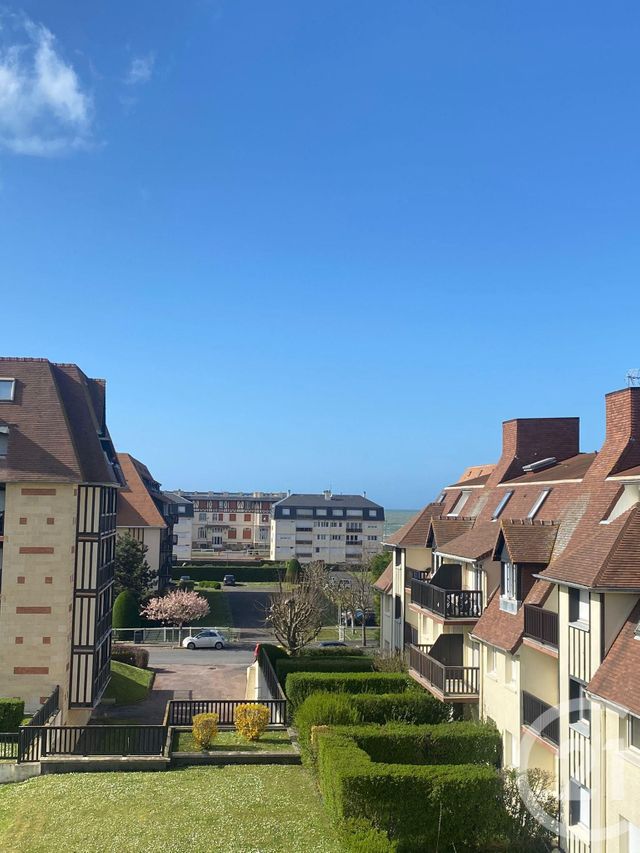 Appartement F2 + cabine à louer - 2 pièces - 28.0 m2 - VILLERS SUR MER - 14 - BASSE-NORMANDIE - Century 21 Bagot Immobilier