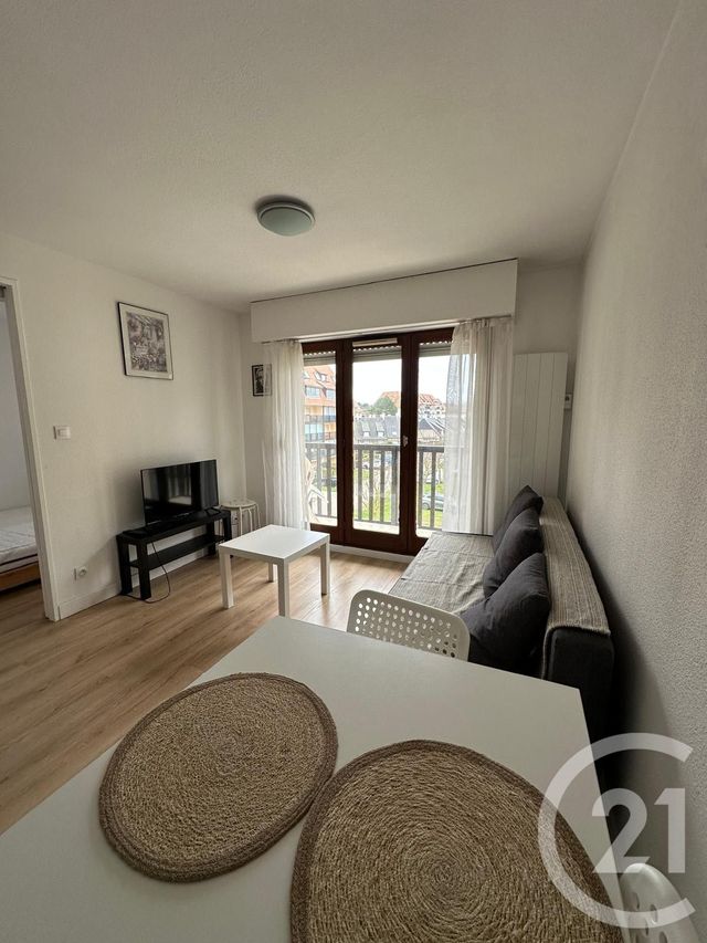 Appartement F2 à louer - 2 pièces - 23.0 m2 - VILLERS SUR MER - 14 - BASSE-NORMANDIE - Century 21 Bagot Immobilier
