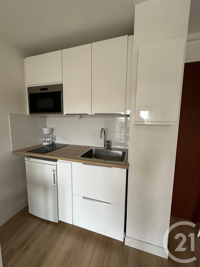 Appartement F2 à louer - 2 pièces - 23.0 m2 - VILLERS SUR MER - 14 - BASSE-NORMANDIE - Century 21 Bagot Immobilier