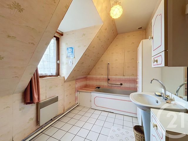 maison à vendre - 5 pièces - 96.0 m2 - BLONVILLE SUR MER - 14 - BASSE-NORMANDIE - Century 21 Bagot Immobilier
