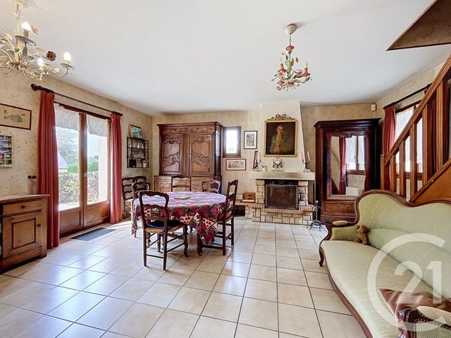 maison à vendre - 5 pièces - 96.0 m2 - BLONVILLE SUR MER - 14 - BASSE-NORMANDIE - Century 21 Bagot Immobilier