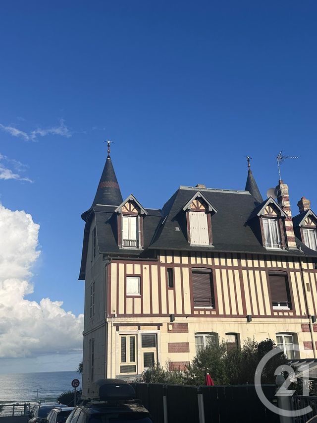 Appartement F2 à louer - 2 pièces - 27.03 m2 - BLONVILLE SUR MER - 14 - BASSE-NORMANDIE - Century 21 Bagot Immobilier