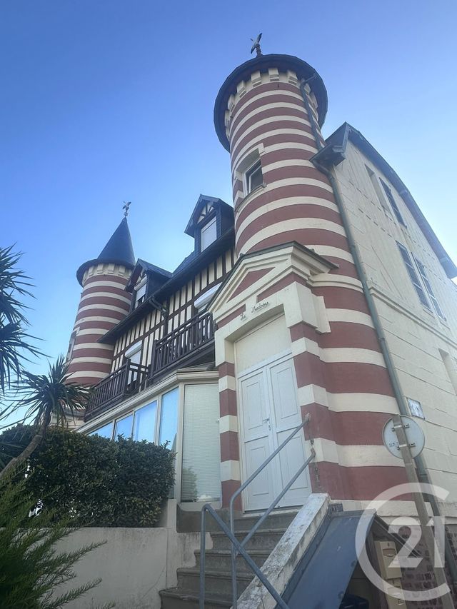 Appartement F2 à louer - 2 pièces - 27.03 m2 - BLONVILLE SUR MER - 14 - BASSE-NORMANDIE - Century 21 Bagot Immobilier