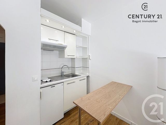 Appartement Studio à louer - 1 pièce - 19.2 m2 - VILLERS SUR MER - 14 - BASSE-NORMANDIE - Century 21 Bagot Immobilier
