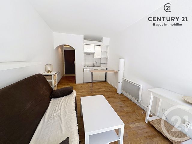 Appartement Studio à louer - 1 pièce - 19.2 m2 - VILLERS SUR MER - 14 - BASSE-NORMANDIE - Century 21 Bagot Immobilier