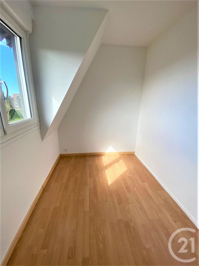 Appartement F3 à louer - 3 pièces - 33.9 m2 - VILLERS SUR MER - 14 - BASSE-NORMANDIE - Century 21 Bagot Immobilier
