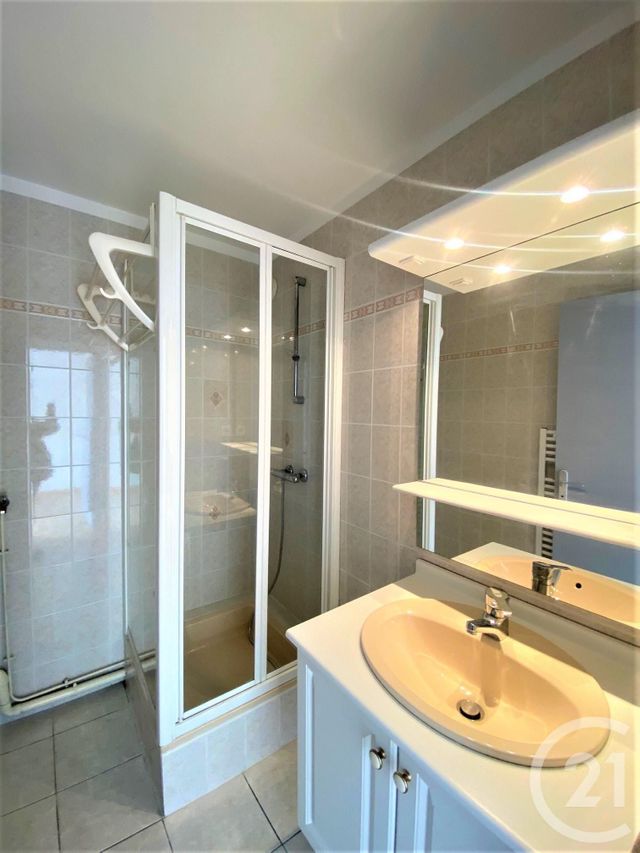 Appartement F3 à louer - 3 pièces - 33.9 m2 - VILLERS SUR MER - 14 - BASSE-NORMANDIE - Century 21 Bagot Immobilier